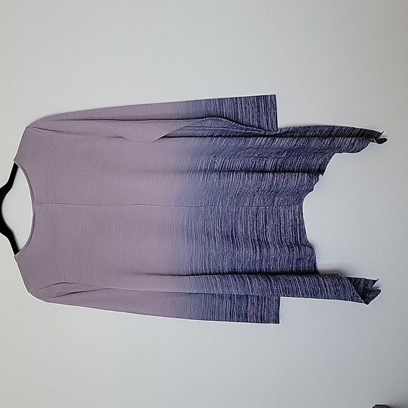 Torrid ombre sharkbite hem long sleeve top 0 - Picture 8 of 9